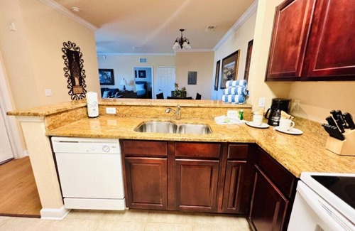 Davenport House | 2 Bed 2 Bath Condo in Tuscana Resort