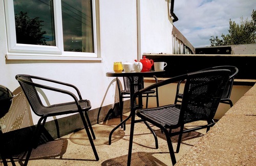 Torrington Cottage | 2 bed 2 bath property In North Devon, 9 Acres Pet Friendly, near to beach