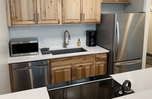 North Park City Condo | 2 Bed 2 Bath Three Kings Ski Getaway