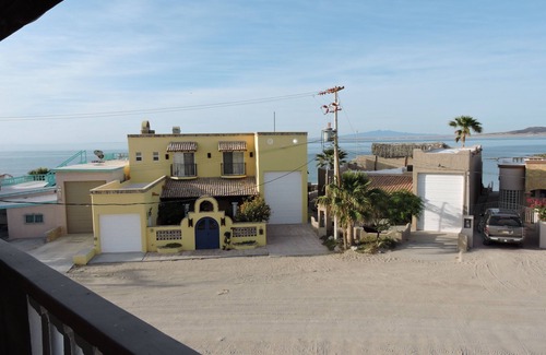 La Choya Condo | 2 bed,2 bath upper condo only steps from the beach. 360 degree views.of ocean!