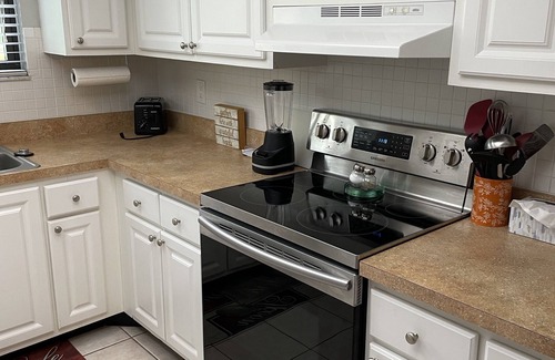Bradenton Villa | 2 Bed 2 Bath Villa