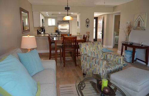 Butler Beach Condo | 2 Bed, 2 Bath with ocean view, just steps to the beach w/private beach access