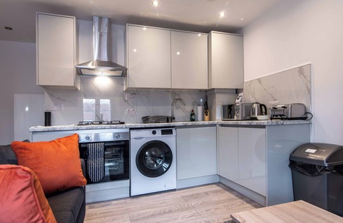 Basingstoke Apartment | 2-Bed Apartment, Basingstoke – Great Location