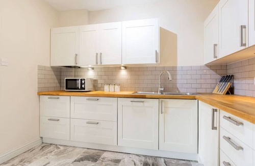 Bermondsey Apartment | 2 Bed Apartment by Tower Bridge