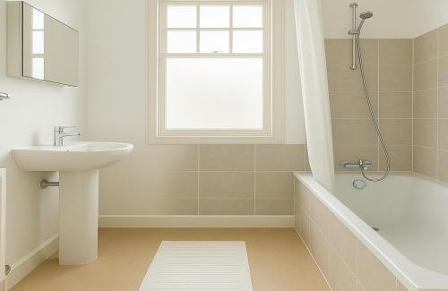 Weavers Apartment | 2 Bed Apartment in Shoreditch