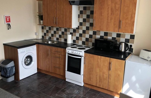 Castle Apartment | 2 Bed apartment with a Sea View.