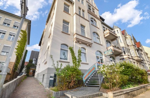 Bielefeld Apartment | 2-bed apartment with own kitchen & laundry room
