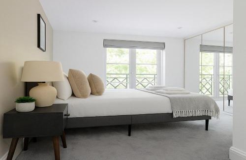 Fulham Apartment | 2 Bed Balcony Flat in Fulham