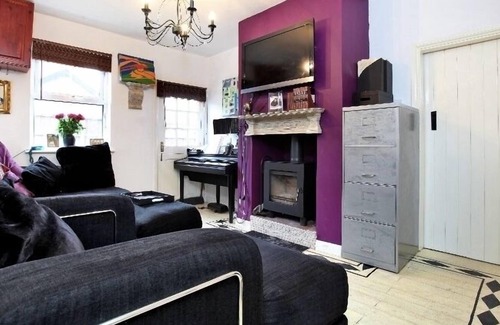 Lower Wick House | 2 Bed Comfortable House near Elgar's Birthplace