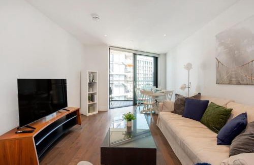 Nine Elms Apartment | 2 Bed Flat Big Ben View