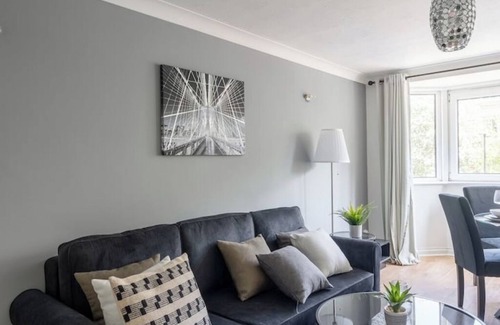 Tollington Apartment | 2 Bed Flat Finsbury Park, London