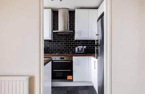 Shoreditch Apartment | 2 Bed Flat near Tower Bridge