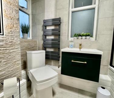 Northumberland Park Apartment | 2 Bed Flat - Tottenham Hotspur Stadium