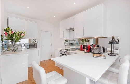 Fulham Broadway Apartment | 2 Bed - Fulham Broadway - Garden - Pets Allowed