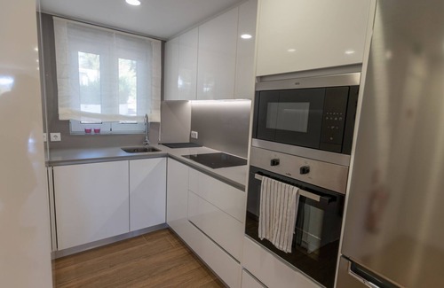 Alpouvar Condo | 2 Bed Ground Floor Apartment