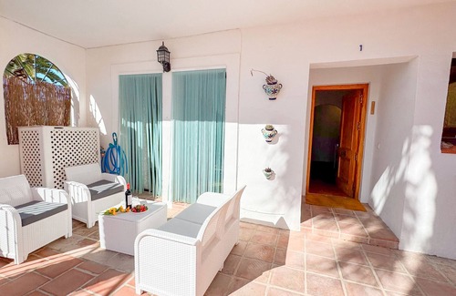 Frigiliana Apartment | 2 bed ground floor garden apartment in the beautiful village of Frigiliana