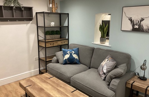 Wimbledon Park Apartment | 2 bed Home from Home Apartments SW19