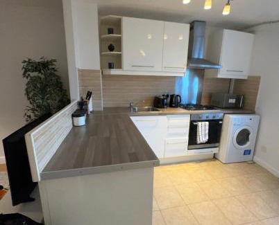 Cubitt Town House | 2 Bed House near Canary Wharf