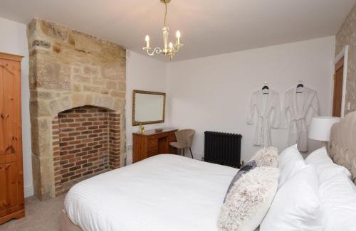 Amble House | 2 Bed in Amble 91206
