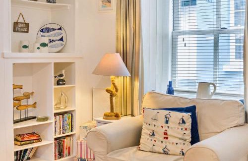 Brixham House | 2 bed in Brixham BX021