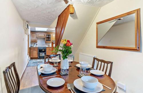 Bwlch House | 2 Bed in Bwlch BN138