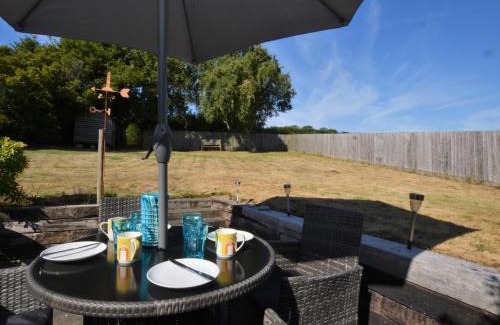 Charmouth House | 2 Bed in Charmouth DC077