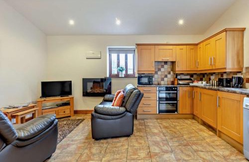 Overton-on-dee House | 2 Bed in Ellesmere 94418