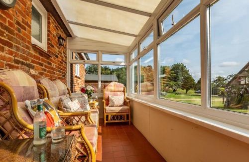 Godshill House | 2 Bed in Godshill 95173