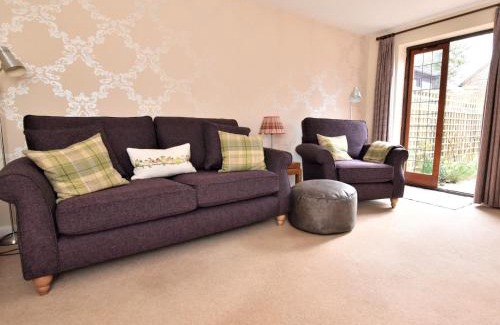 Whichford House | 2 Bed in Moreton-In-Marsh 75870