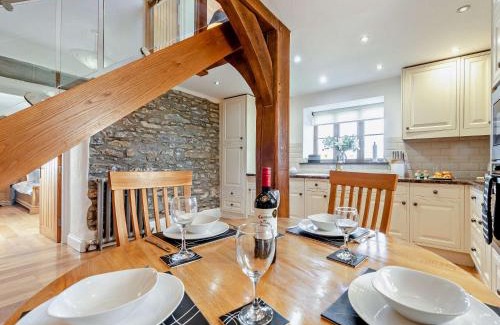 Narberth House | 2 Bed in Narberth 72865