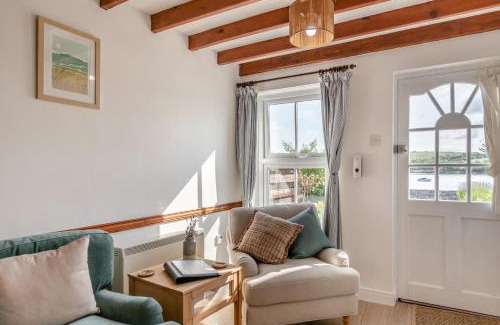St Dogmaels House | 2 Bed in St. Dogmaels oc-r32337