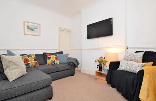 Ventnor House | 2 Bed in Ventnor 86509