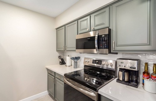 Litchfield Park House | 2 Bed Litchfield Park Condo near State Farm Stadium