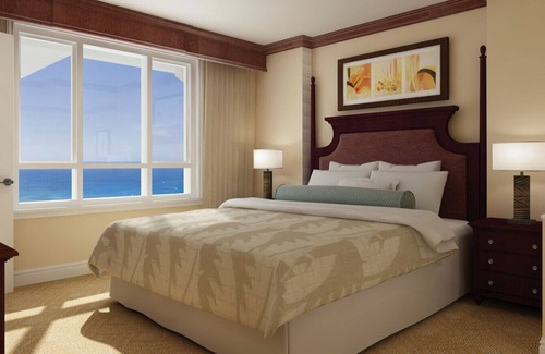Waikiki Resort | 2 Bed Penthouse, 2 Bath Ocean View – Grand Waikikian HGVC Hawaiian Village