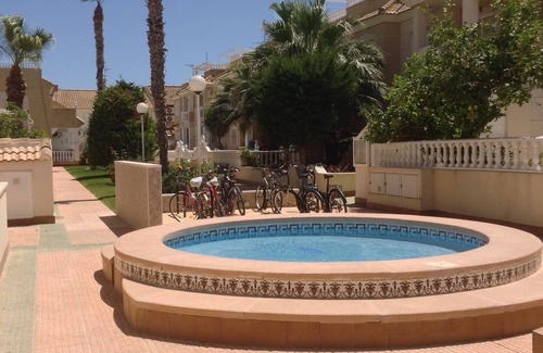Los Alcazares Apartment | 2 bed penthouse, near beach, pool facing balcony, WiFi, air con, roof terrace.