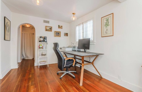 Venice Apartment | 2 bed rooftop Venice beach pad
