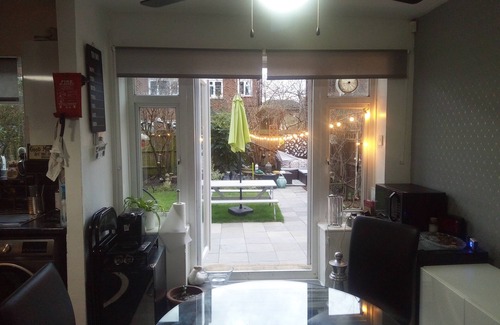 Lee Green Apartment | 2 bed sleeps 4/5 people! Garden excellent to the city 20 mins direct