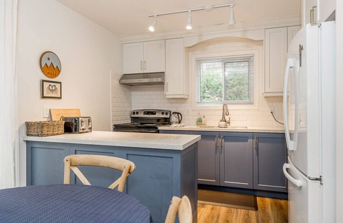 Tiny House | 2 Bedrm Cottage-Beach Access-Great for Families