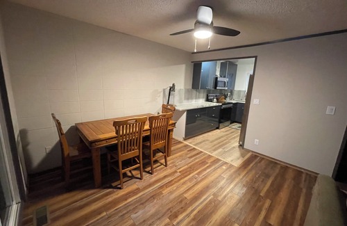 Lake Forest Apartment | 2 Bedroom 1.5 bath rental in Tahoe City WiFi, XC Ski resort, boat launch nearby