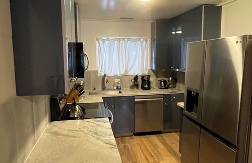 Lake Forest Apartment | 2 Bedroom 1.5 bath rental in Tahoe City WiFi, XC Ski resort, boat launch nearby