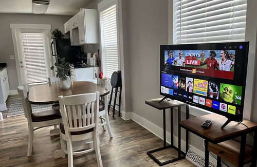 North Charleston Resort | 2 Bedroom 1 Bath on the Edge of Charleston Near Airport