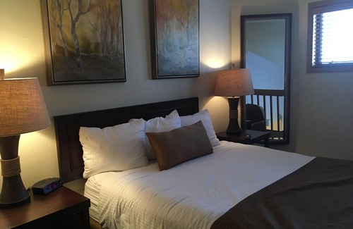 Egg Harbor Resort | 2 Bedroom, 1 Bath Home Away From Home - Overlooks the lake