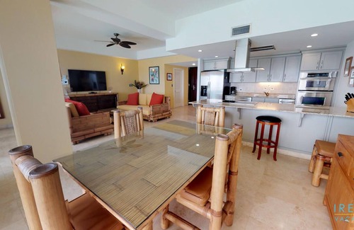 Maho Condo | 2 Bedroom 2.5 Bath Luxury Condo in Cupecoy. Steps to the Beach!