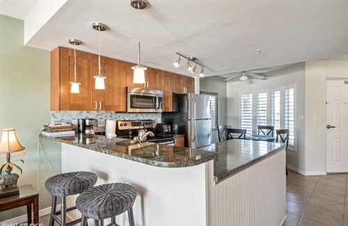 St. Pete Beach Condo | 2 Bedroom, 2 Bath * Sleeps 4 * Awesome Sunrise View