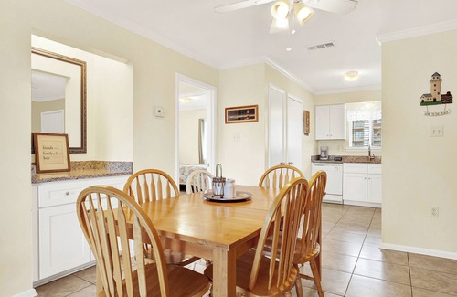 Tybee Island Condo | 2 bedroom 2 bath beach front condo