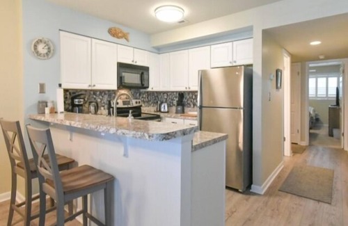 North Ocean City Condo | 2 Bedroom 2 Bath condo bayside with pool on canal