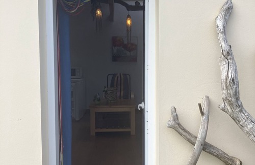 Capelo House | 2 bedroom 2 bathroom private house with air conditioning Casa Comprida 299/AL