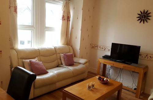Merton House | 2 Bedroom 2 Bathroom apartment, 8 minutes walk to tube