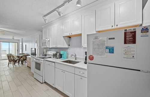 Crescent Beach Condo | 2-bedroom, 2-bathroom 3rd floor oceanfront condo | San-a-Bel - 311