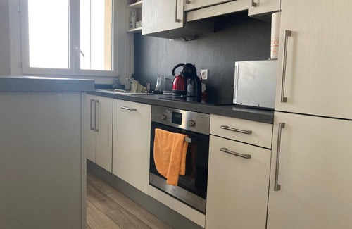 Saint-Jean-de-Monts Apartment | 2-bedroom apartment with Wi-Fi, sea view, close to beach in Saint-Jean-de-Monts